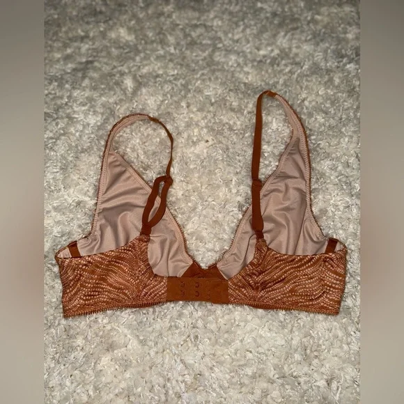 Victoria’s Secret Unlined Sexy Plunge Bra Ginger Luxe Zebra Pattern Sz 32C - Picture 5 of 11